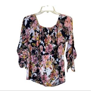 LE LIS Floral Print Top Size S